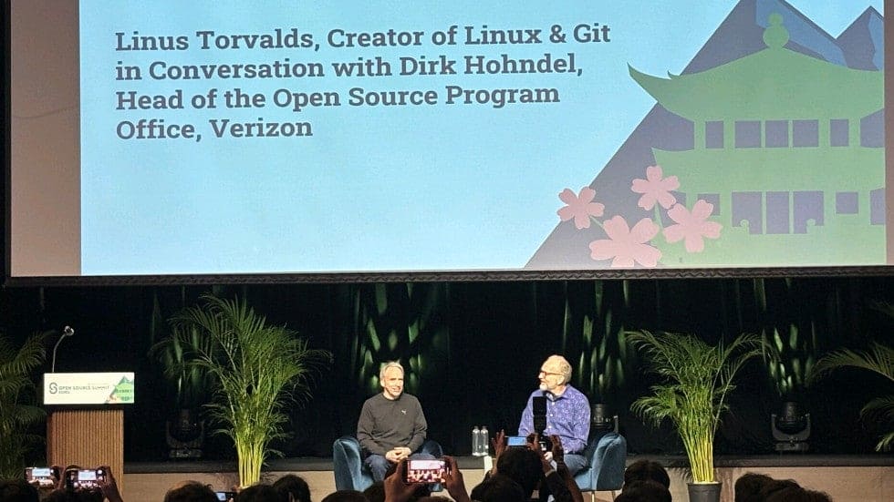 Linus Torvalds at OSS Korea